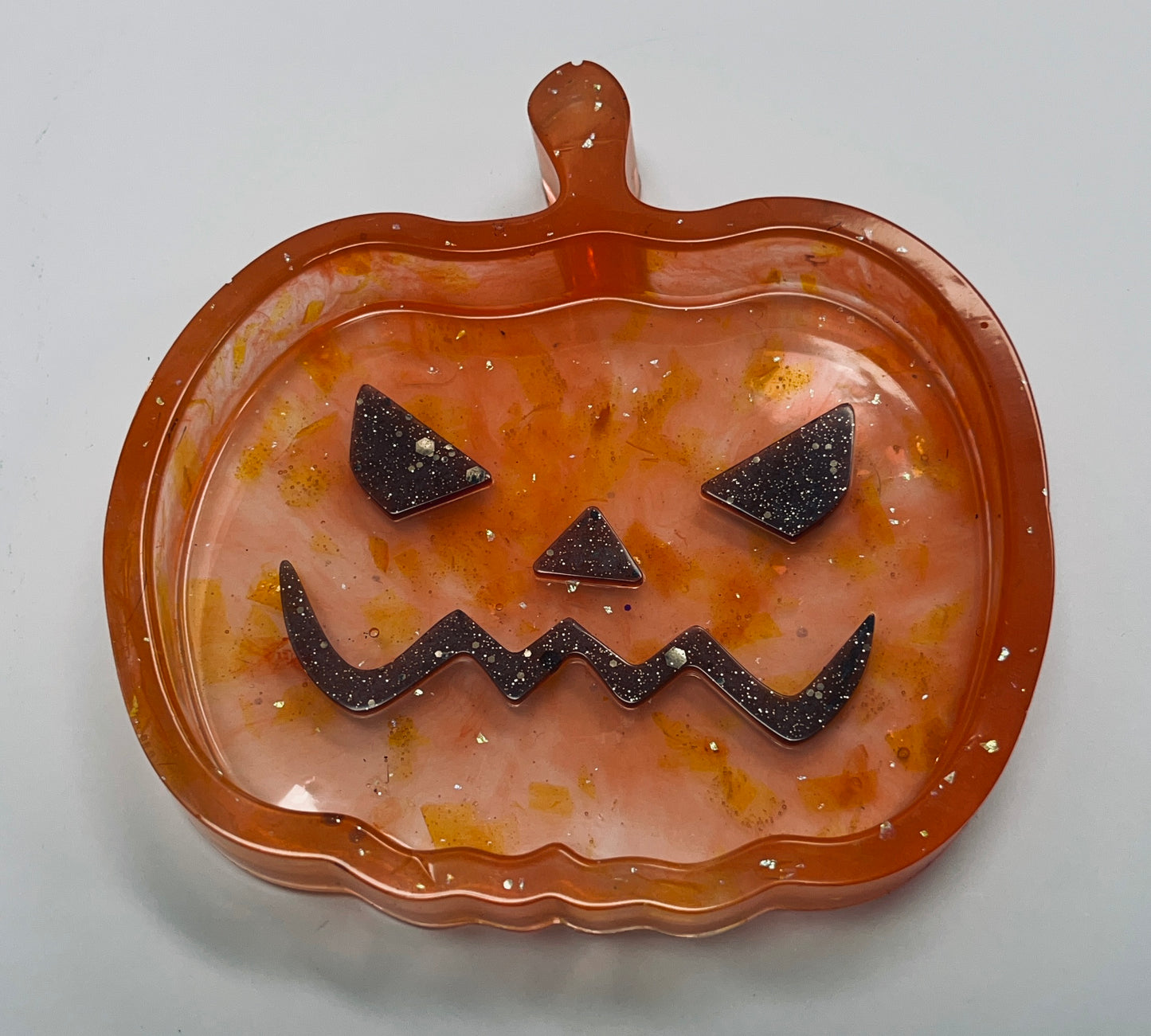 Pumpkin head tray